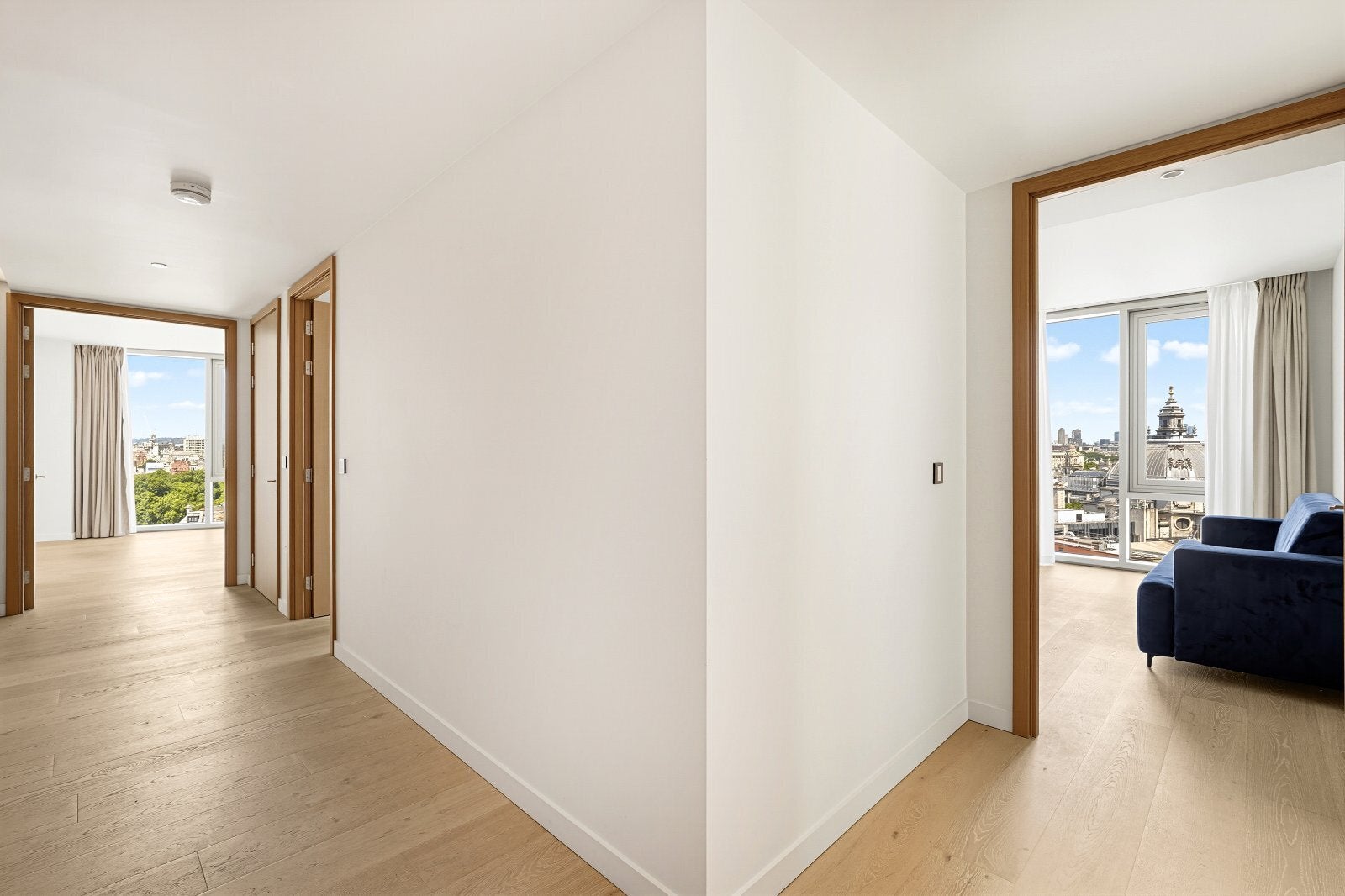 Flat Tothill Street in City of Westminster