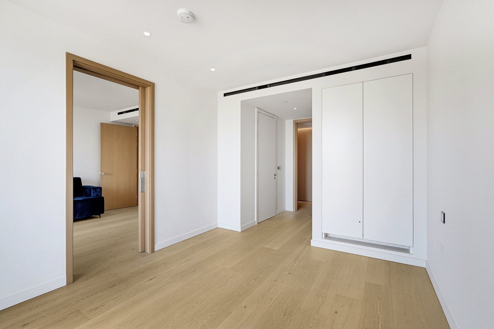 Flat Tothill Street in City of Westminster