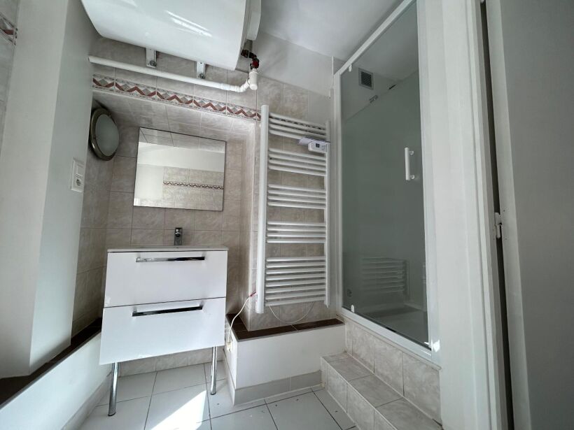 Appartement Place Drouet d'Erlon à Reims