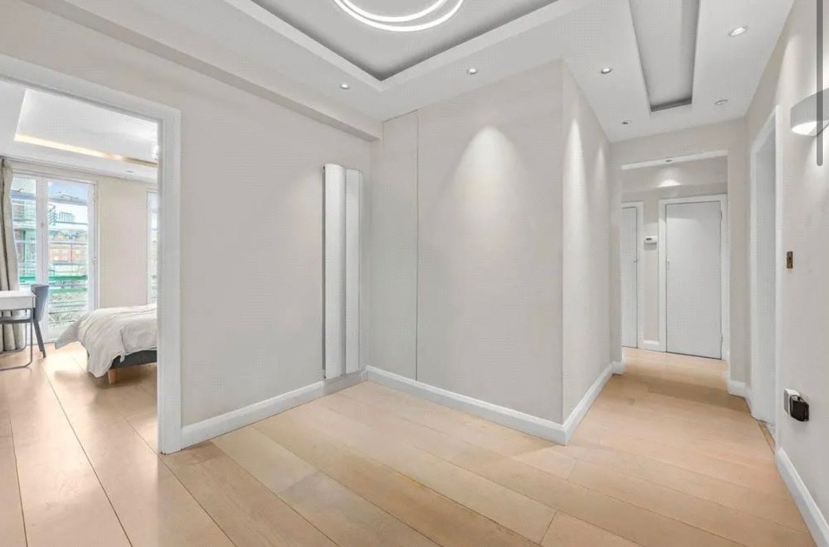Flat Marylebone Road in City of Westminster