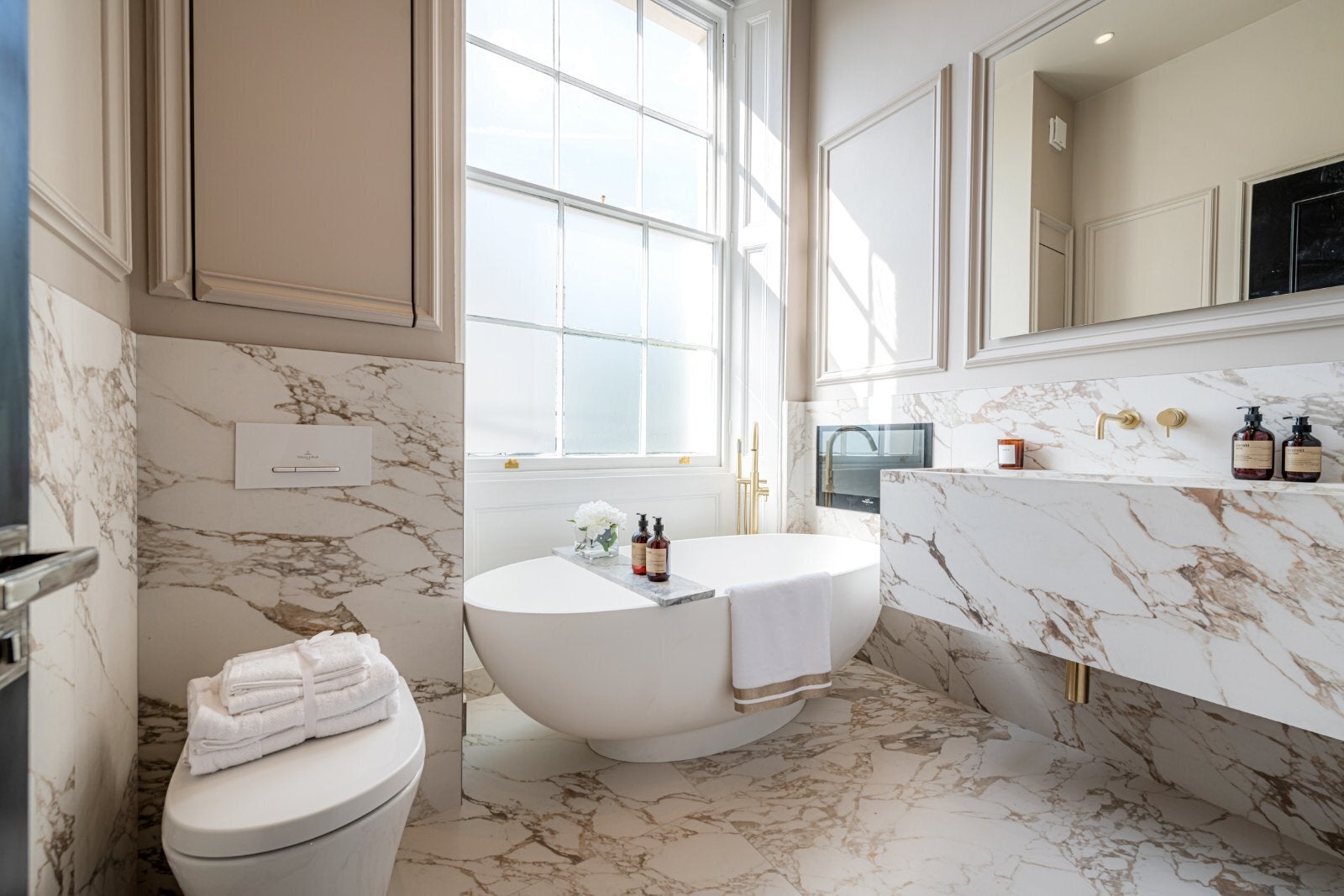 Flat Westbourne Terrace in City of Westminster
