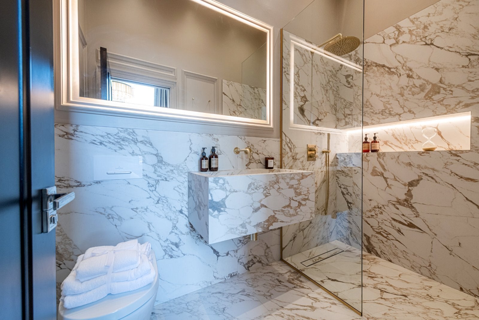 Flat Westbourne Terrace in City of Westminster