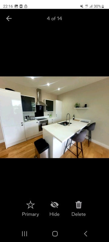 Room Furlong Road in Bourne End