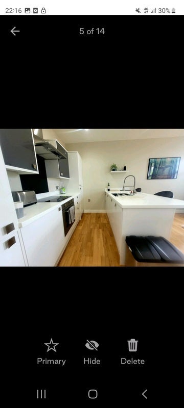Room Furlong Road in Bourne End