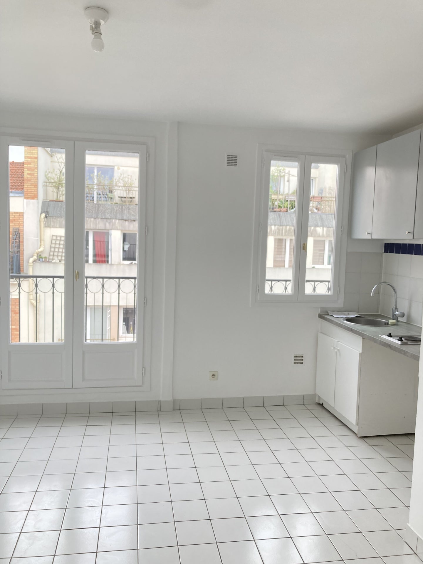 Appartement Rue de Chambéry à Paris