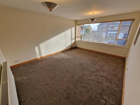 Flat Boundary Road in Walsall