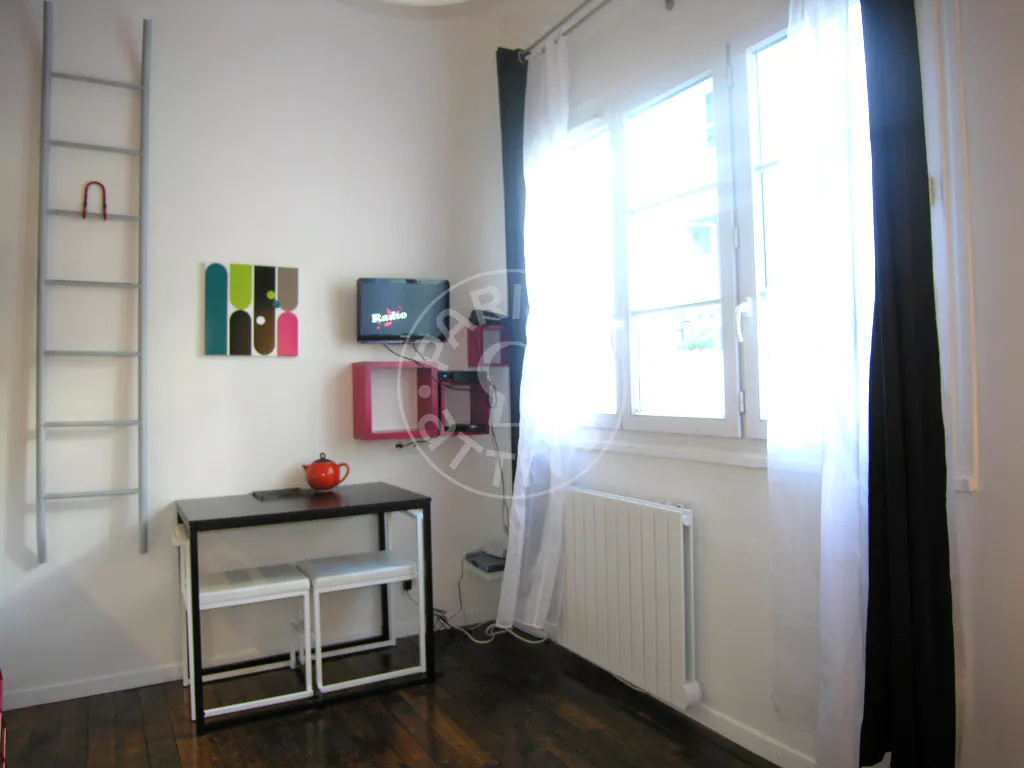 Appartement Rue du Croissant à Paris