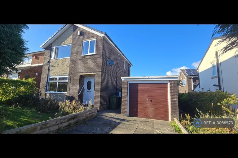 House Rydal Drive in Kirklees