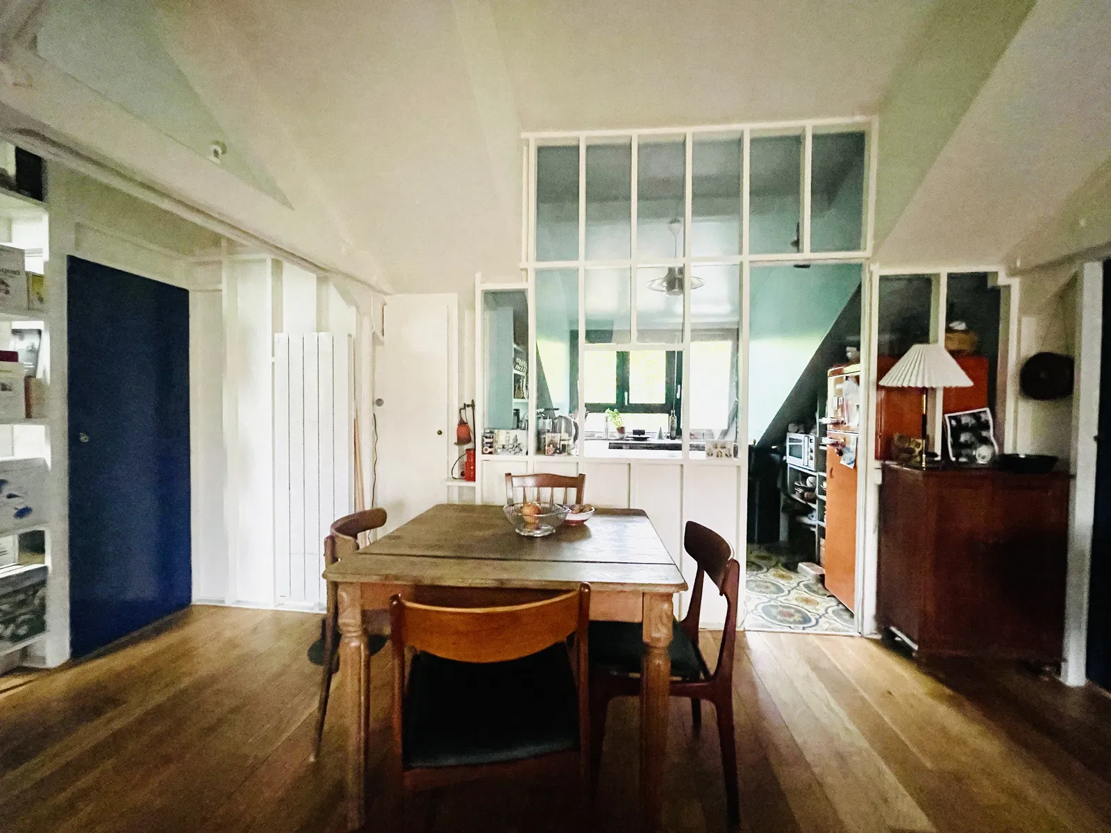 Room Rue Bernard in Les Lilas