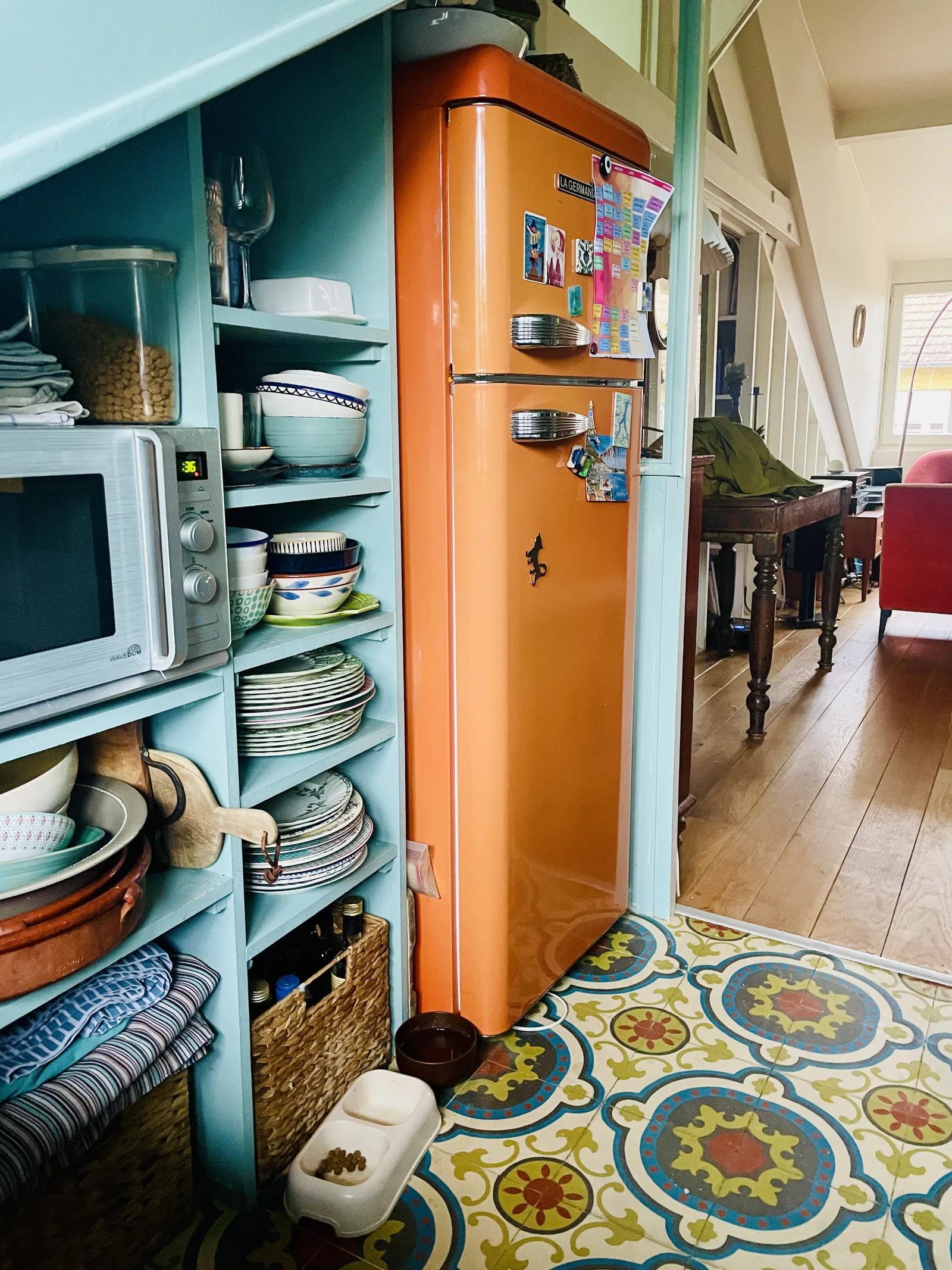 Room Rue Bernard in Les Lilas