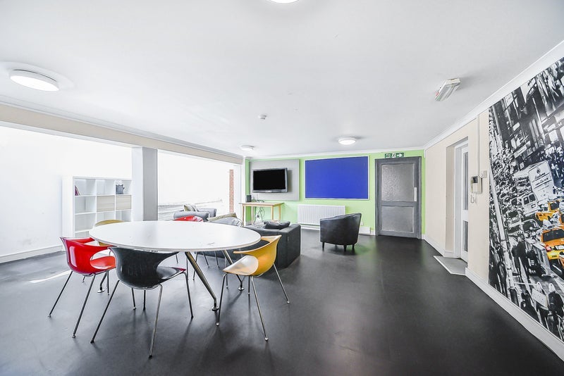 Room Harborne Lane in Birmingham