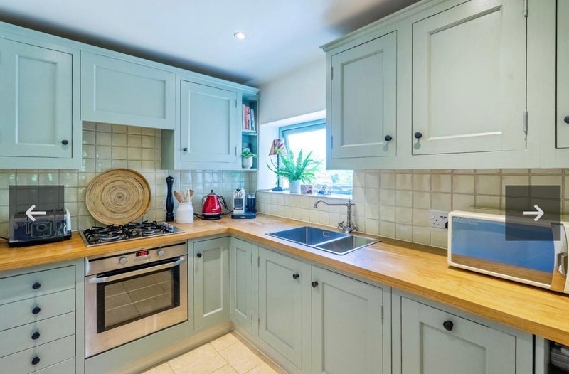 Flat Pinehurst Mews in Greater London