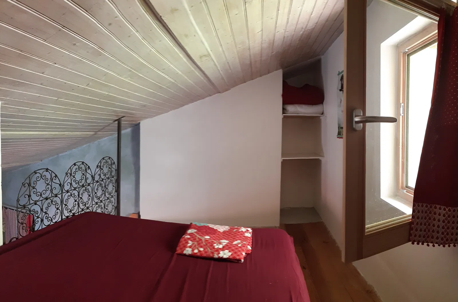 Room Chemin des Combes in Arboras