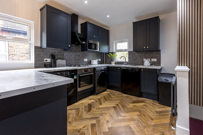 Room Leverson Street in Greater London