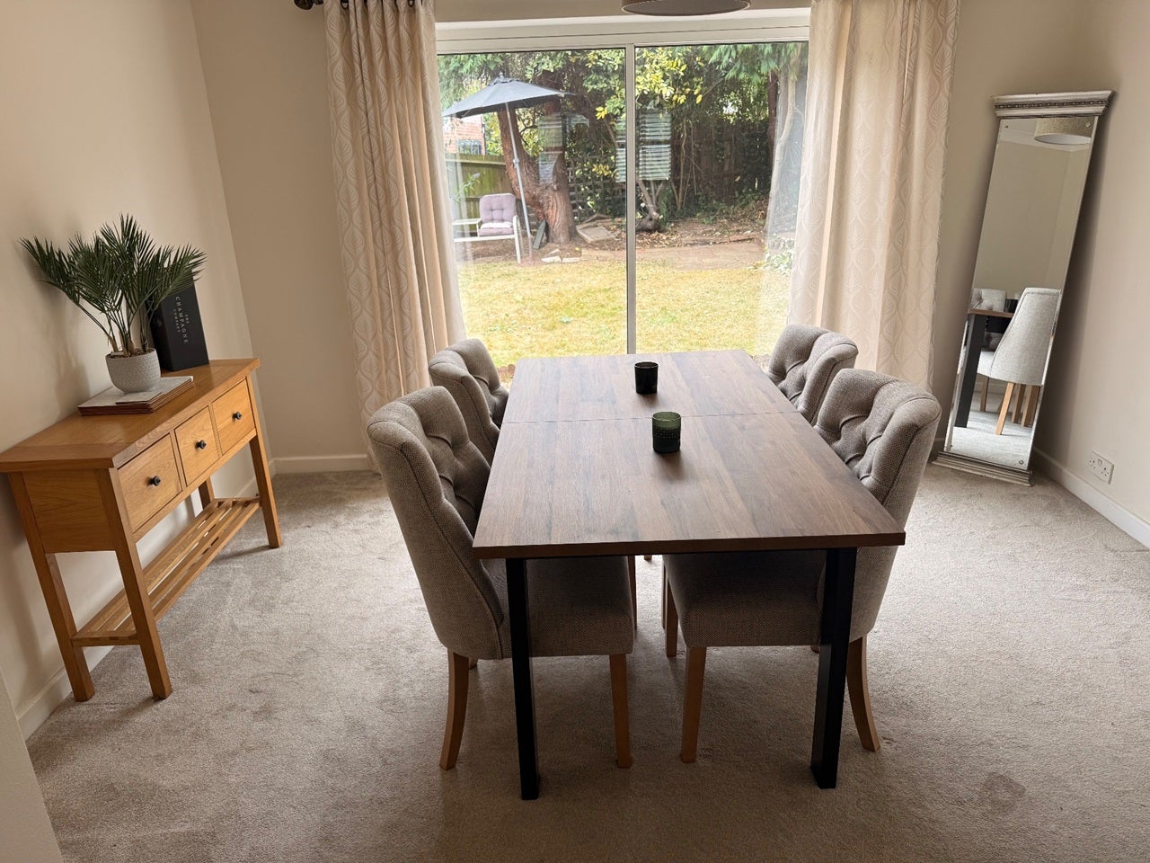 Room Holland Way in Greater London
