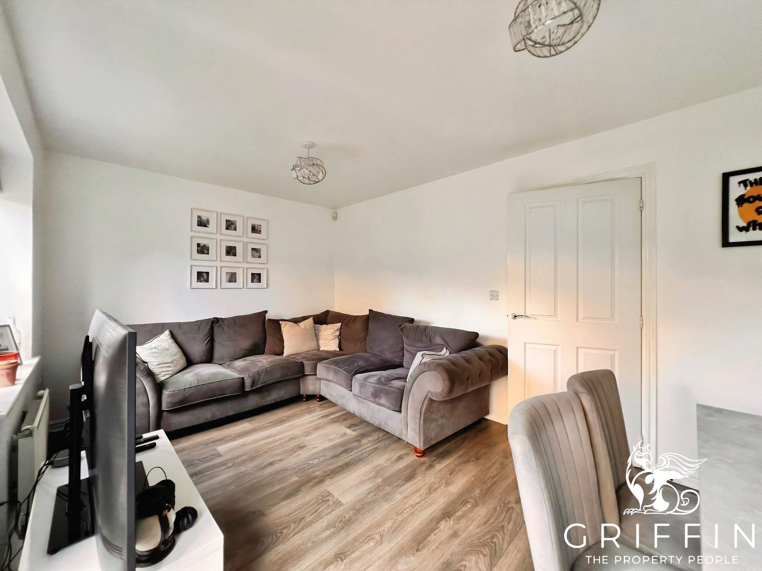 House Bredle Way in Aveley