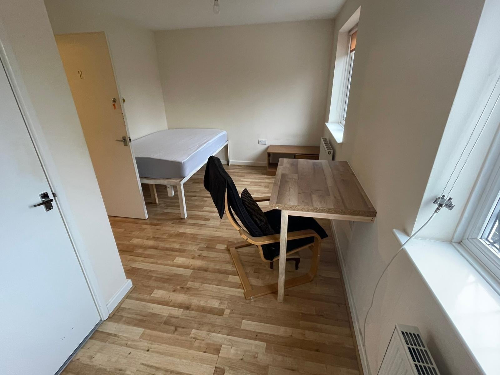 Room Moor End Lane in Birmingham