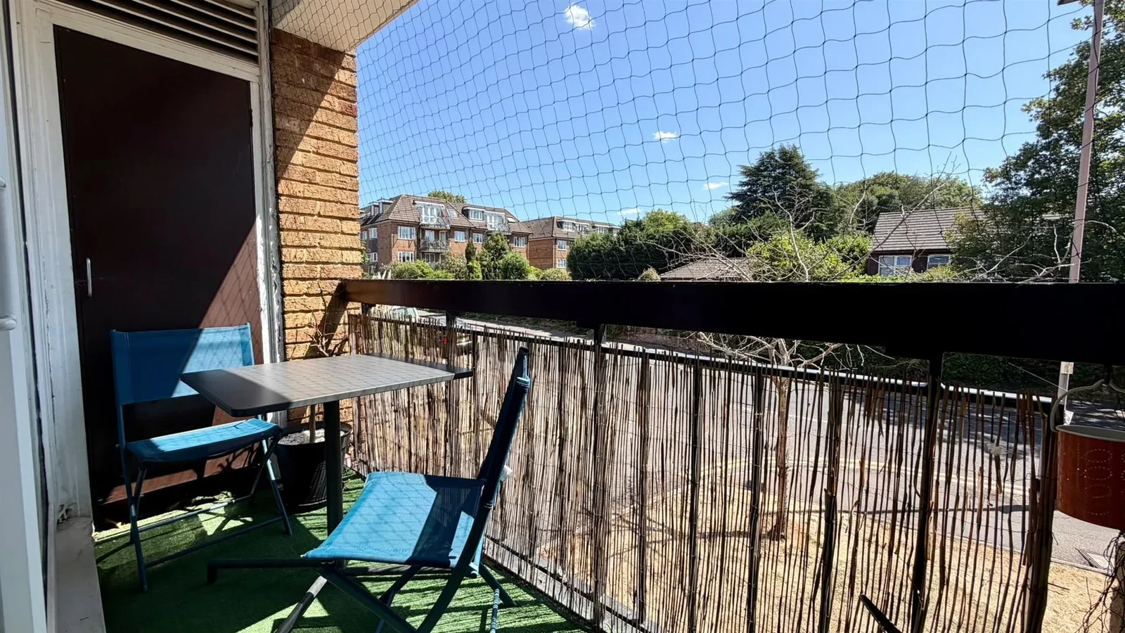 Flat Mulgrave Road in Greater London