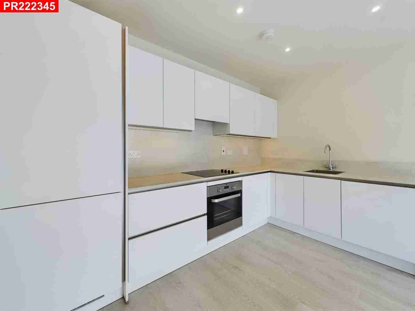 House Bittacy Hill in Greater London