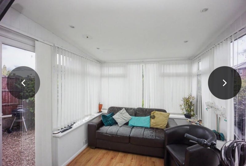 Room Mersey Walk in Warrington