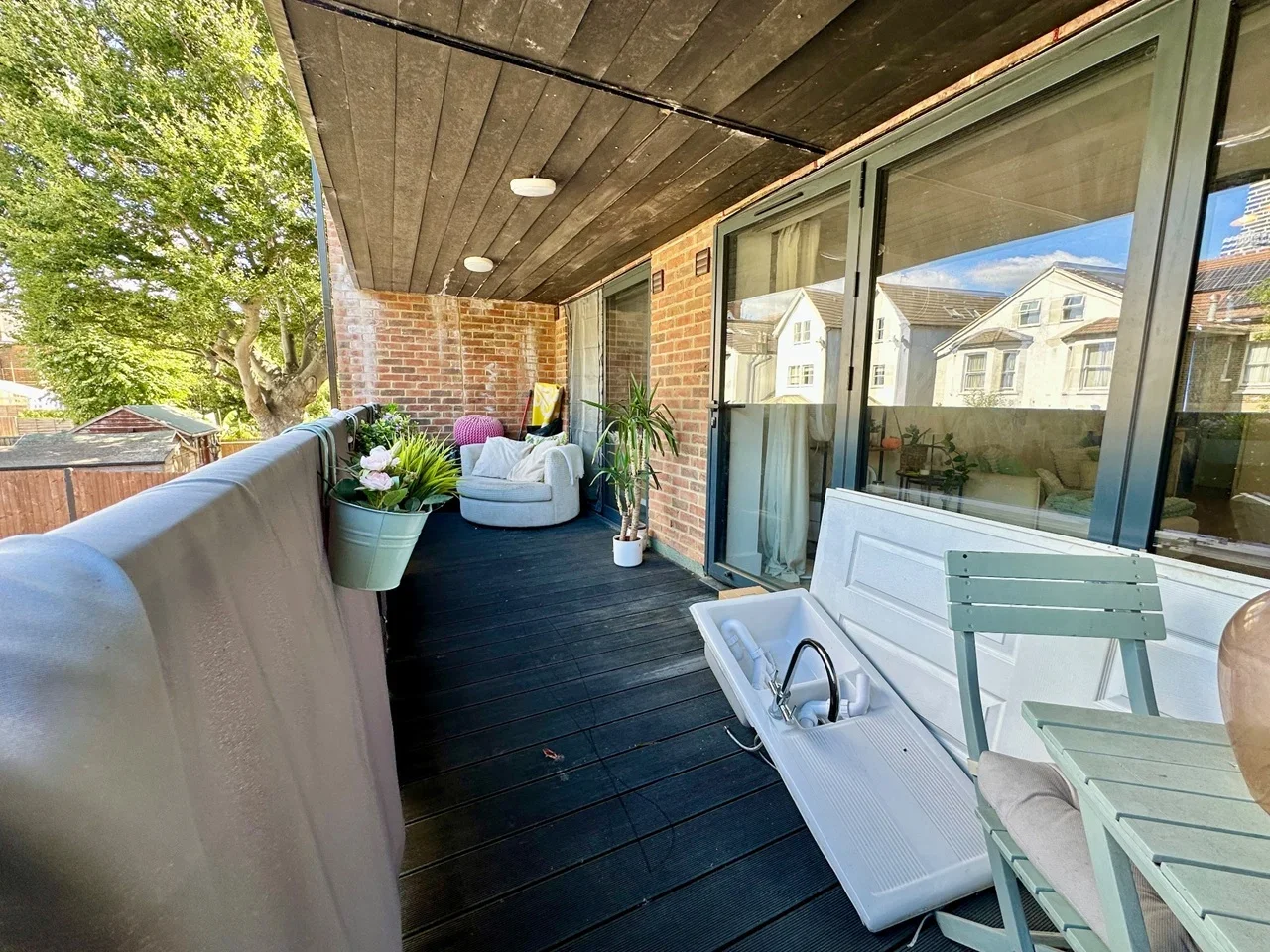 Flat Mulgrave Road in Greater London