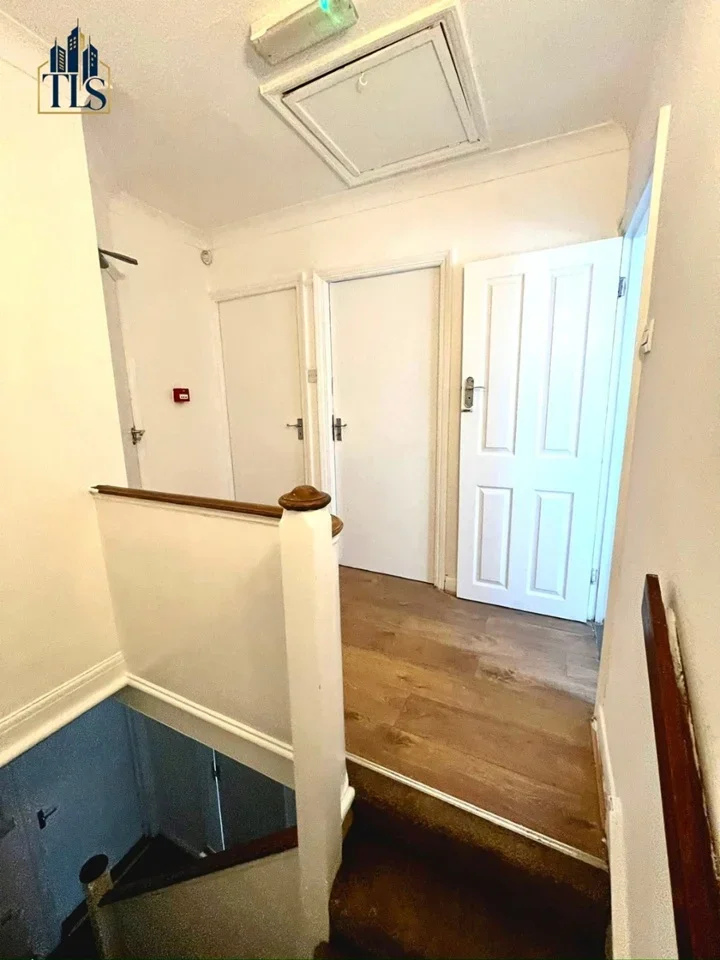 Room Radcliffe Road in Greater London