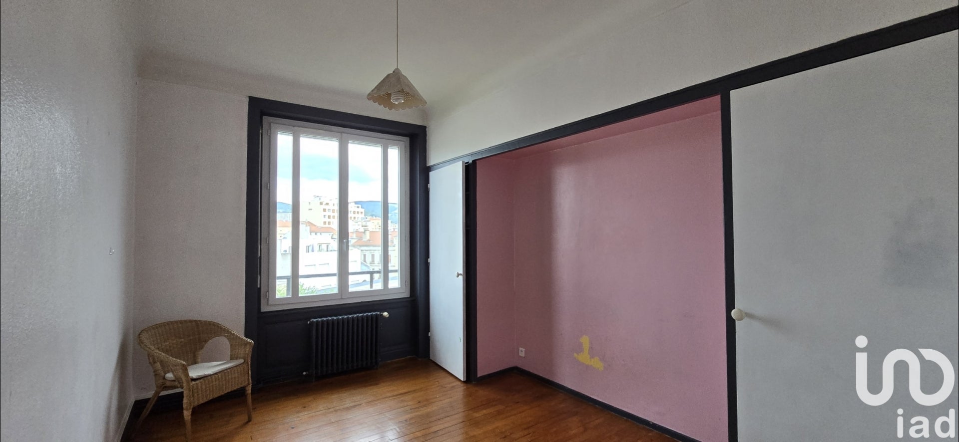 Flat Rue Émile Littré in Saint-Étienne