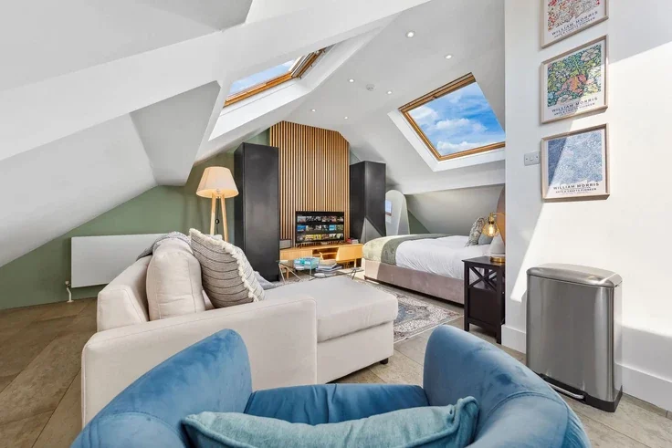 Flat Great Sutton Street in Greater London