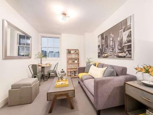 Flat Frederic Mews in City of Westminster