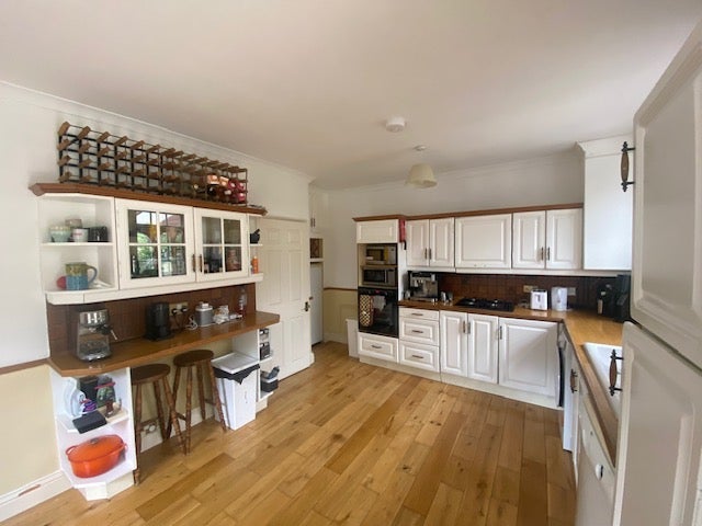 Room Janeway Street in Greater London