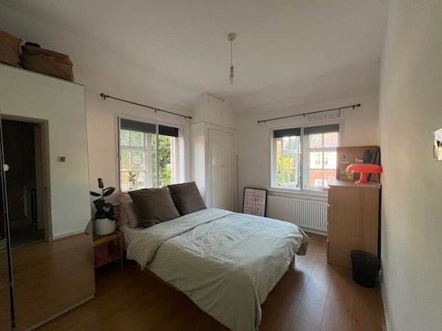 Room Janeway Street in Greater London
