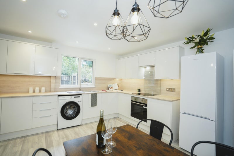 Room Chiltern Gardens in Dawley