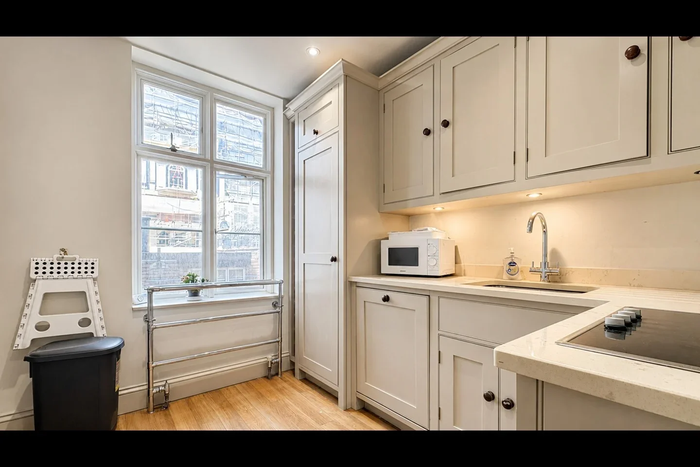 Flat Chesterfield Gardens in City of Westminster
