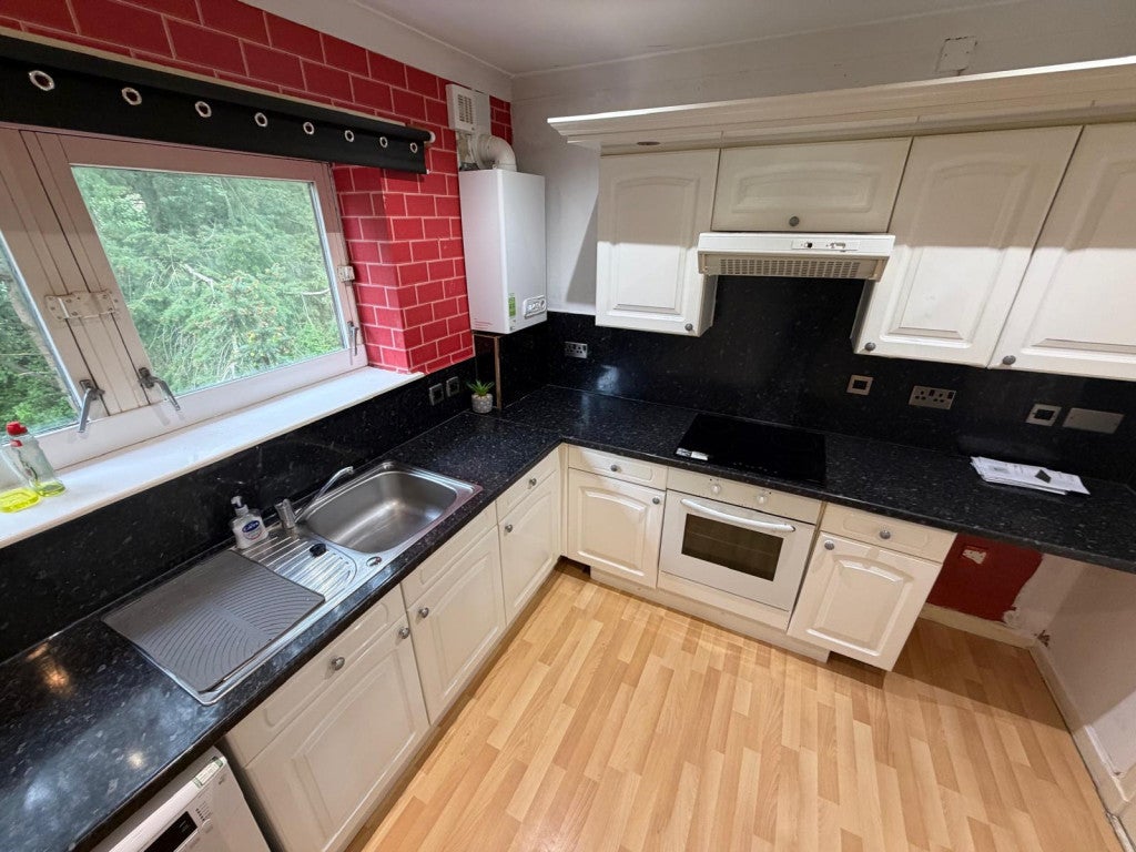 Flat Divernia Way in Barrhead