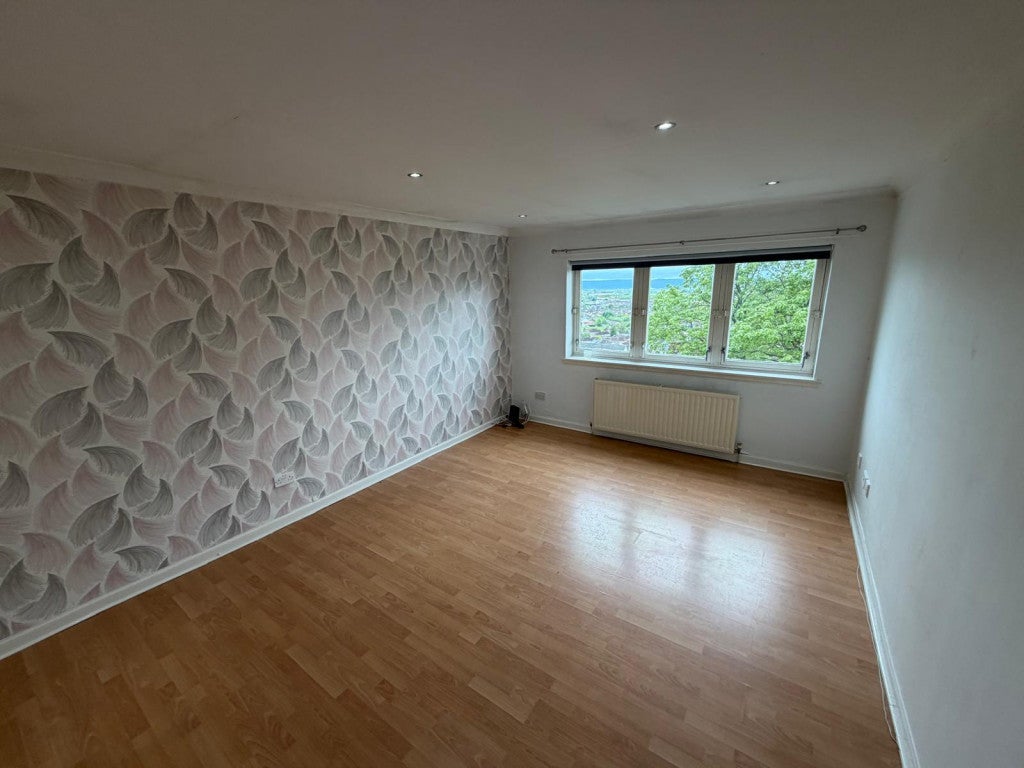 Flat Divernia Way in Barrhead
