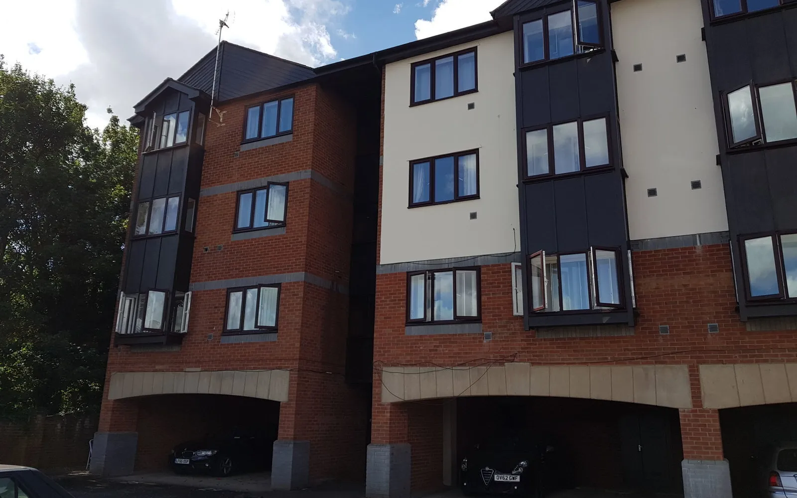 Flat Cameron Court in Cherwell District