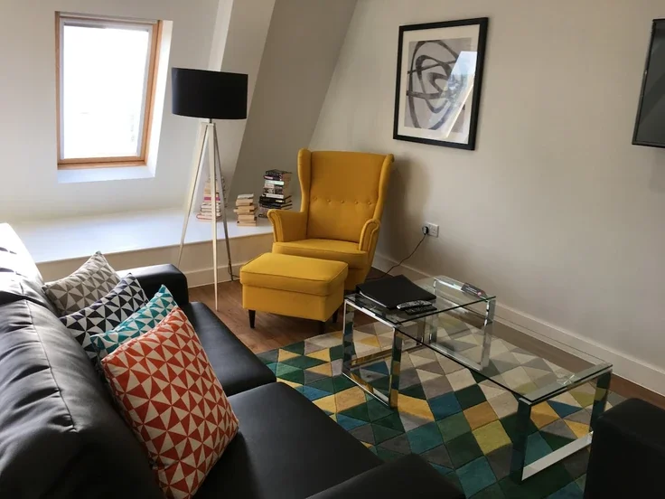Flat Kennet Side in Reading