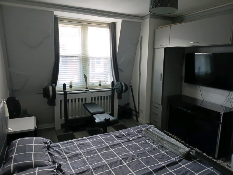 Room Marcon Place in Greater London