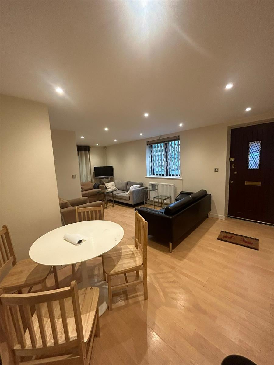 House Rossmore Road in City of Westminster