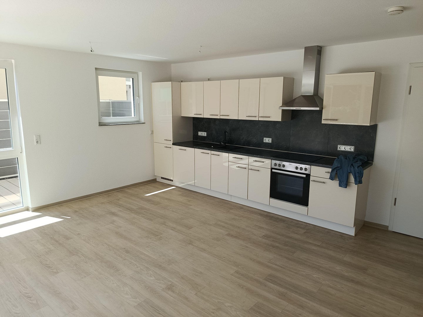 Wohnung Felsenstraße in Wiesbaden
