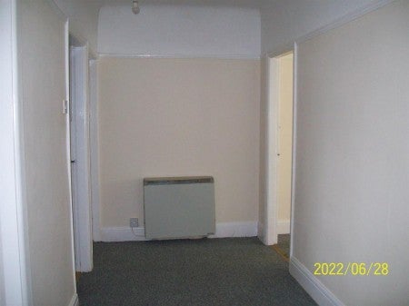 Flat Overpool Road in Ellesmere Port