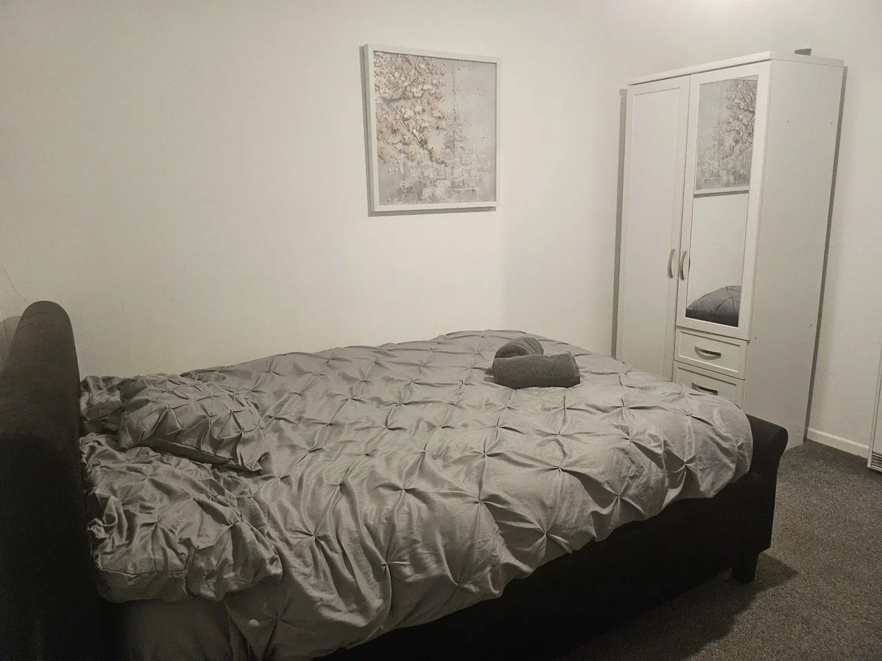 Room Rothesay Road in Luton