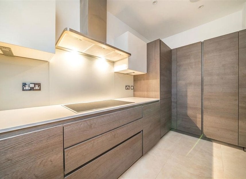 Flat Bickenhall Street in City of Westminster