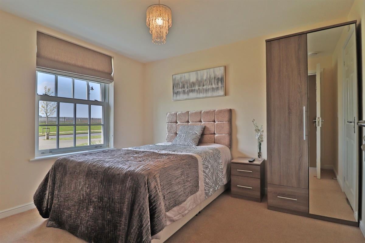 Room Greenkeepers Road in Great Denham