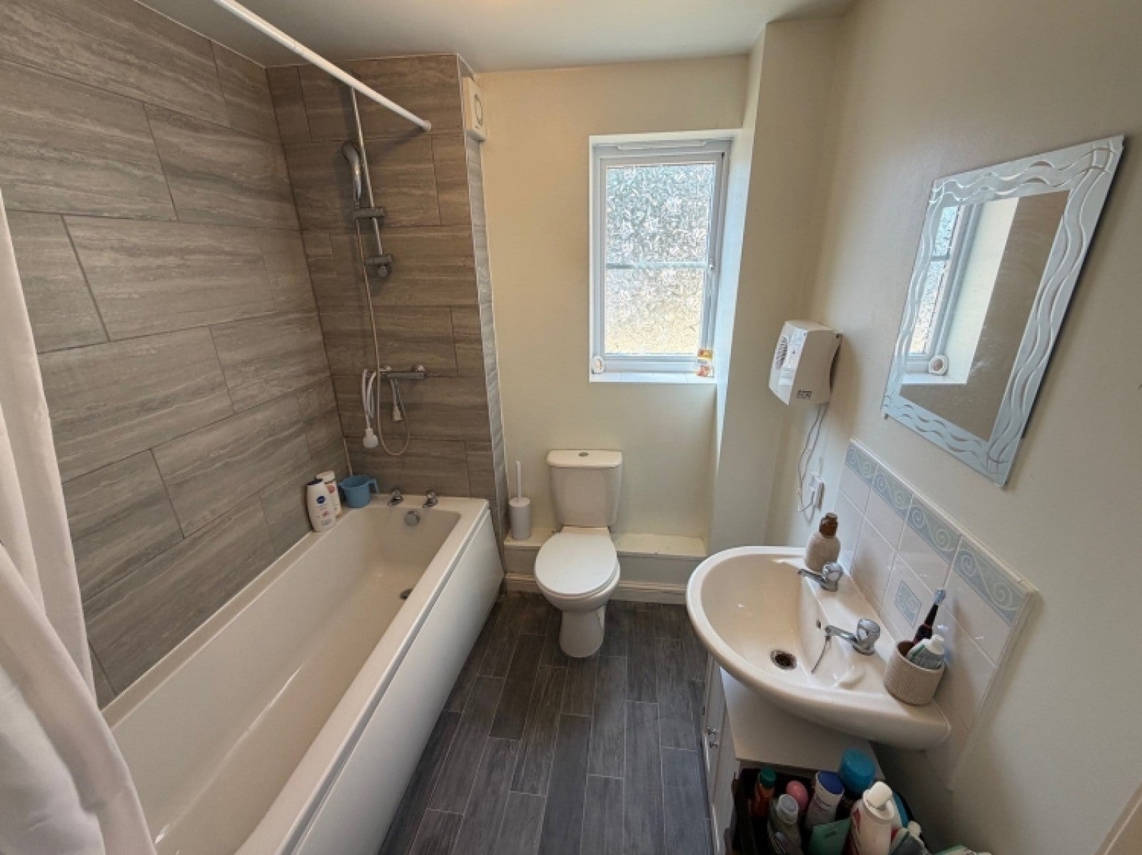 Flat Wesson Gardens in Halesowen