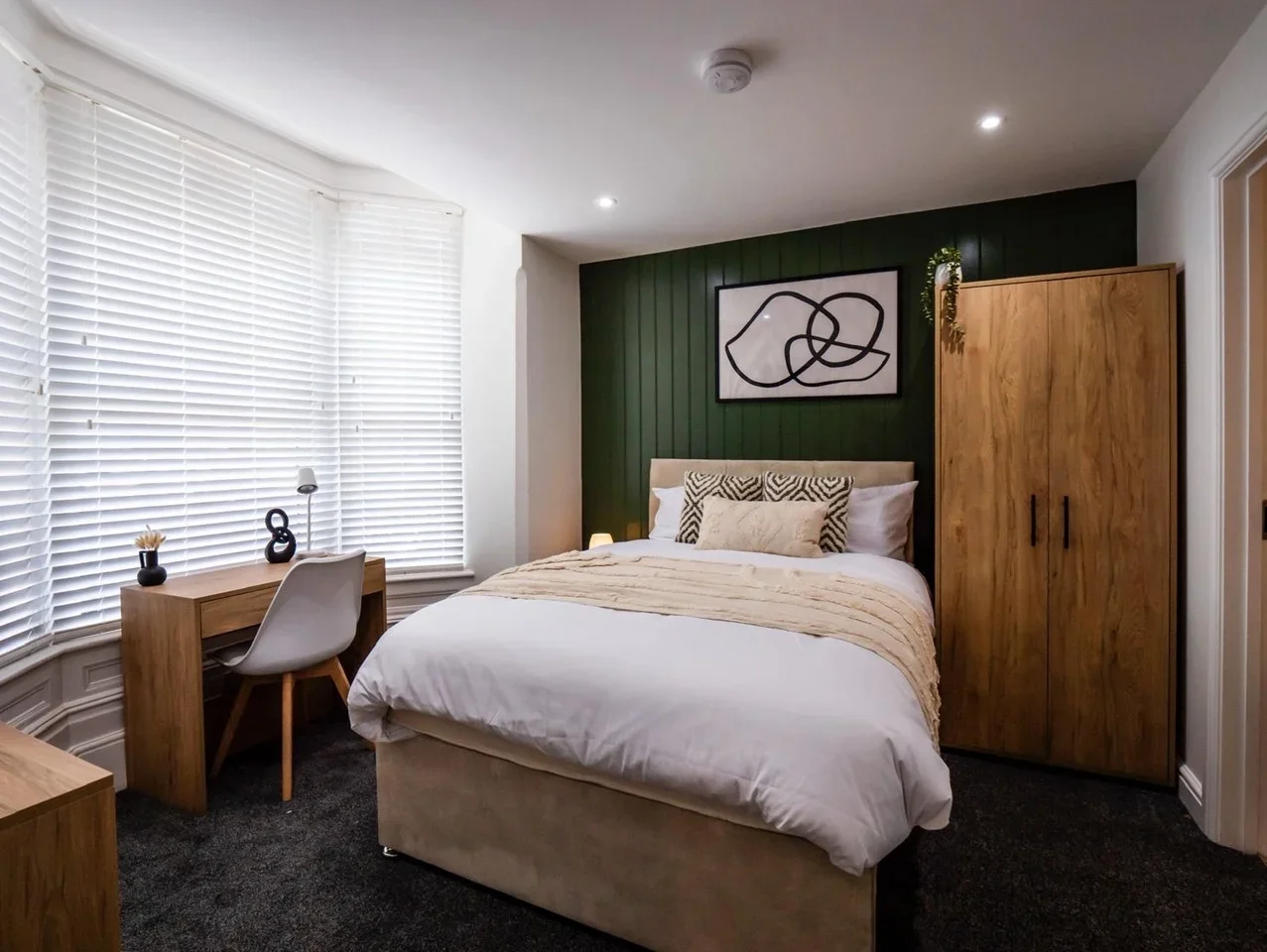 Room Balfour Road in Portsmouth