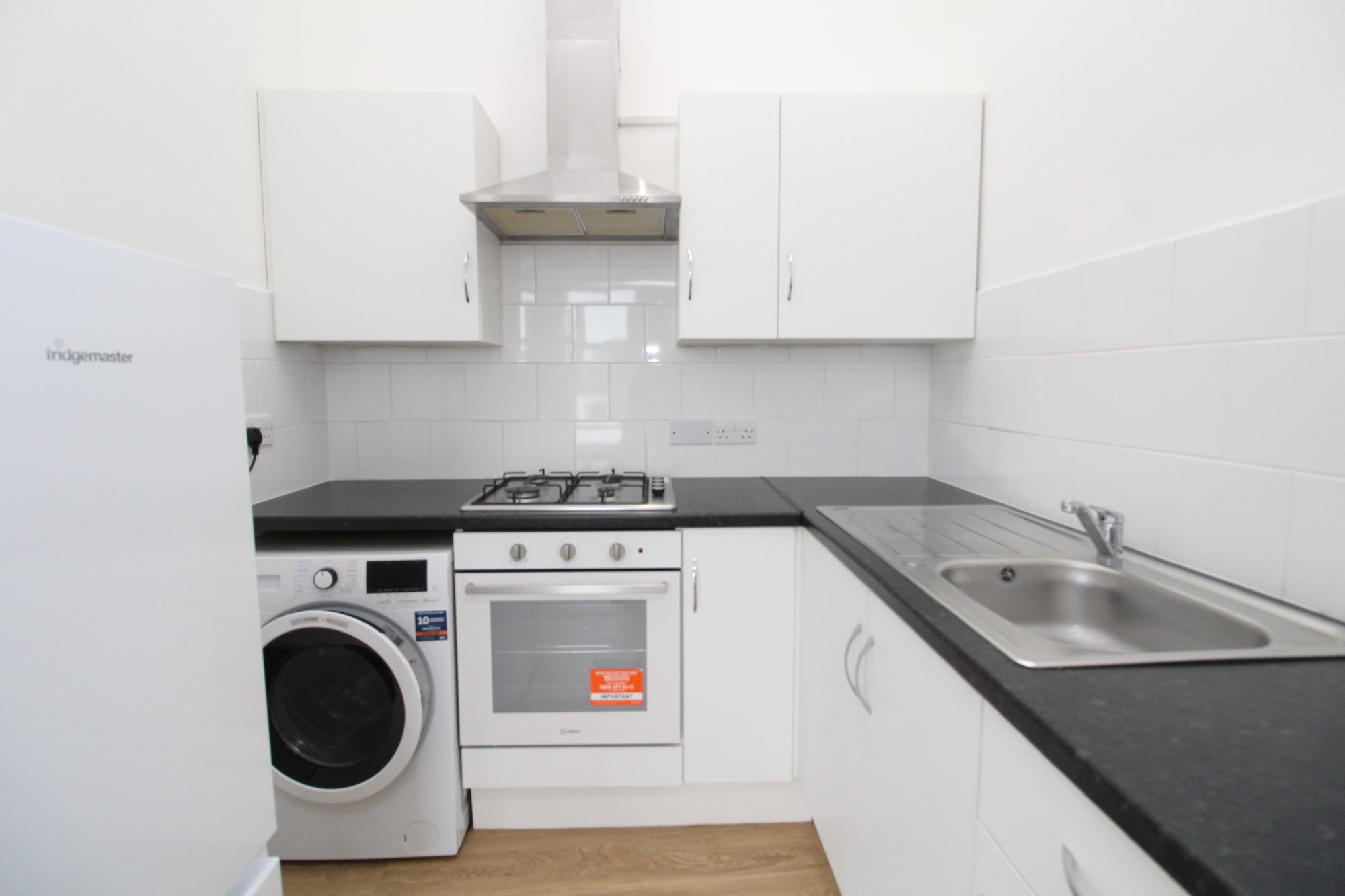 Flat Tulse Hill in Greater London