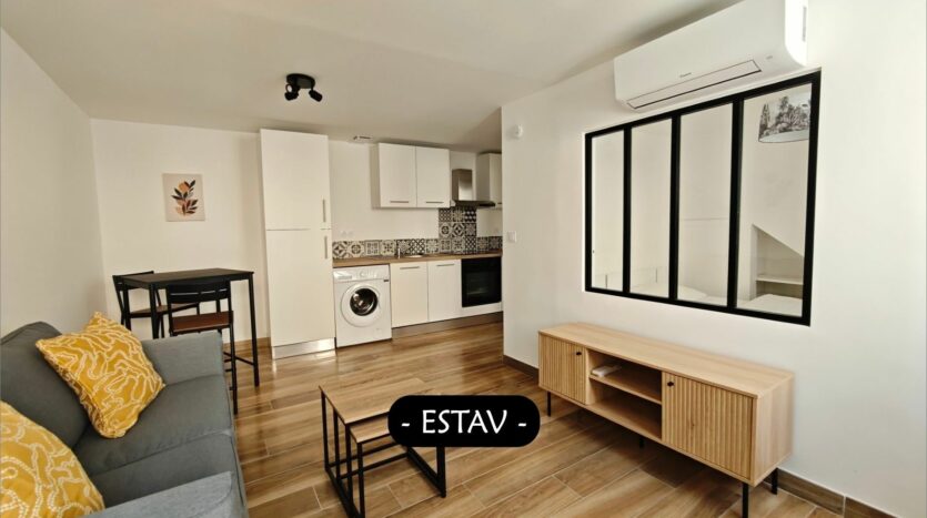 Flat Rue Saint-Rémy in Nîmes