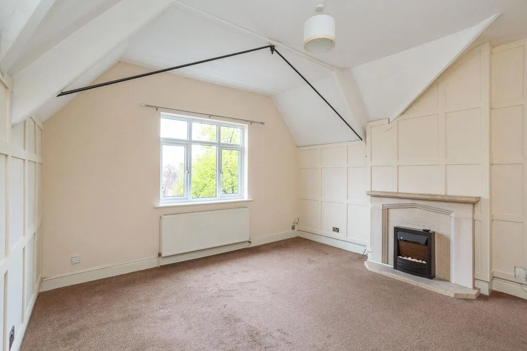 Flat Thorne Road in Doncaster