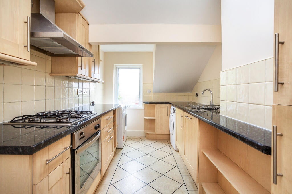 Flat Thorne Road in Doncaster